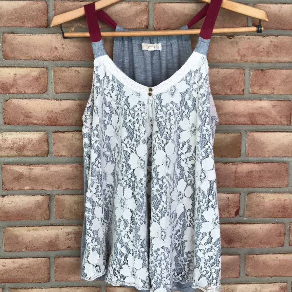 Rewind size L gray tank top w/creme lace overlay
